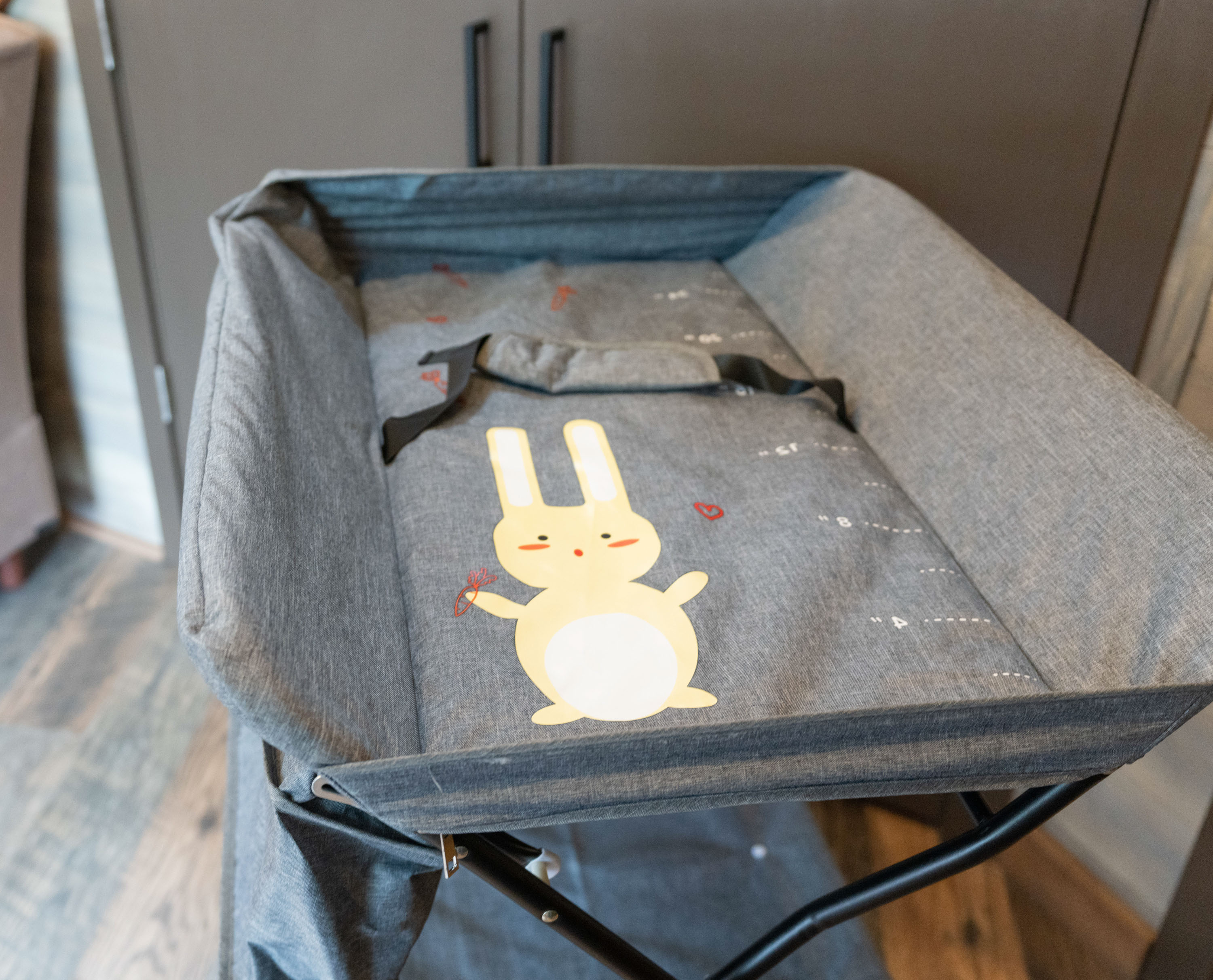 <span  class="uc_style_uc_tiles_grid_image_elementor_uc_items_attribute_title" style="color:#ffffff;">Baby Changing Table. We also have a high chair and crib.</span>